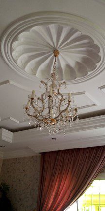 POP ceiling design with a lighting centerpiece